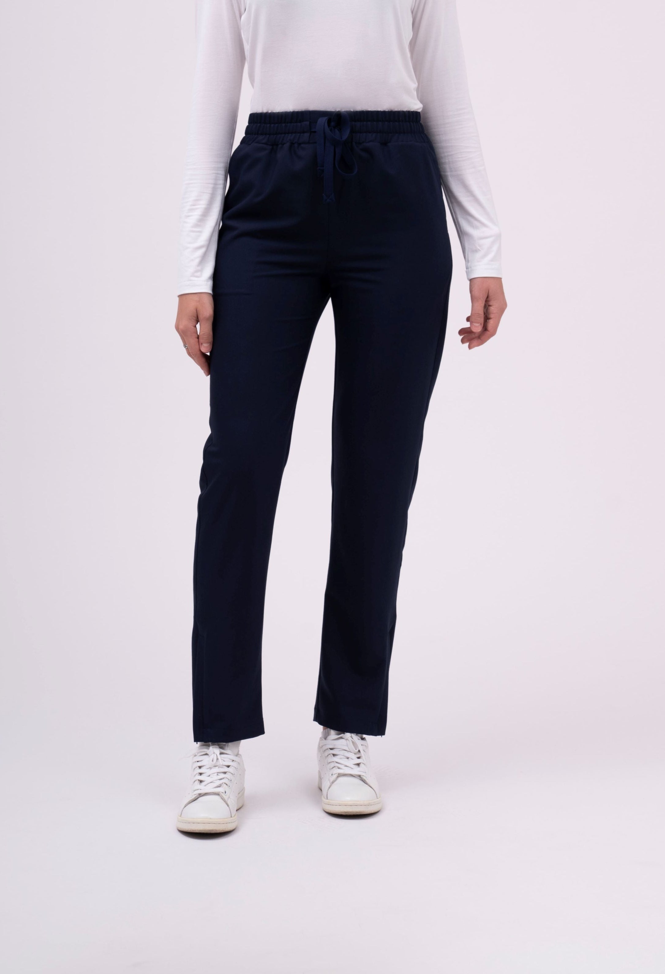 Slim Fit-Zipper Hem Scrub Pants